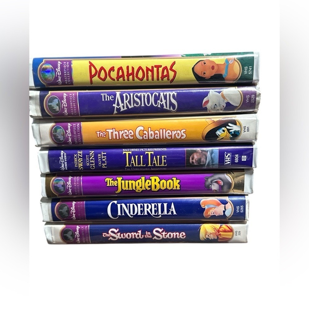 Disney VHS Collection of 7Videos‎ in Clamshells